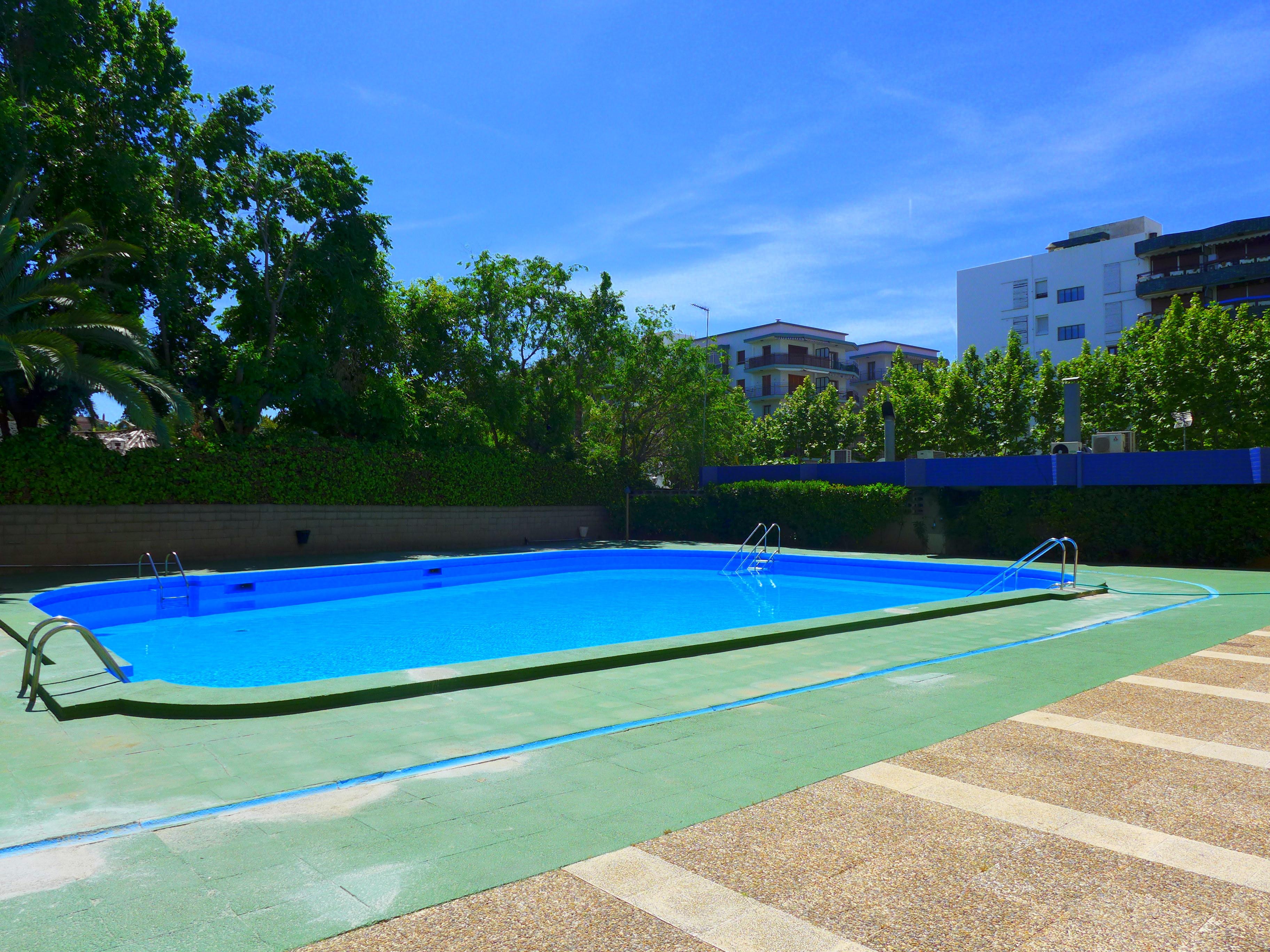 Rentalmar Alboran Apartments Salou Exterior photo